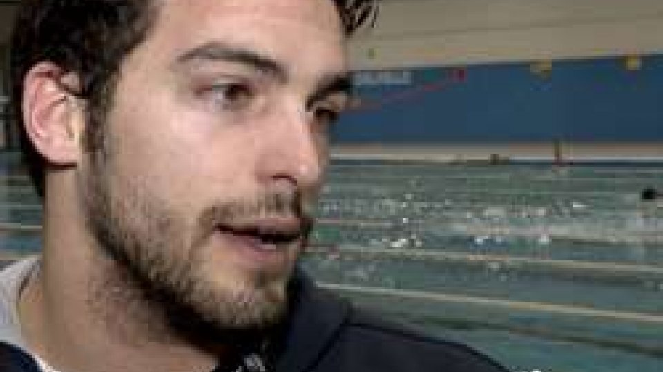 Gabriele DettiLa piscina del Multieventi Sport Domus ospita uno dei nuotatori italiani più titolati: il livornese Gabriele Detti