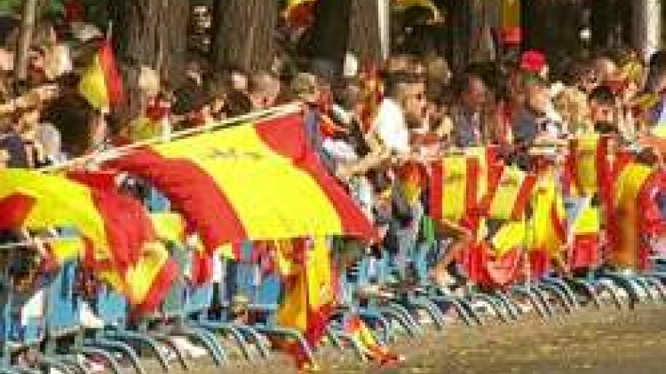 La Spagna in festa all'ombra del conflitto catalanoLa Spagna in festa all'ombra del conflitto catalano