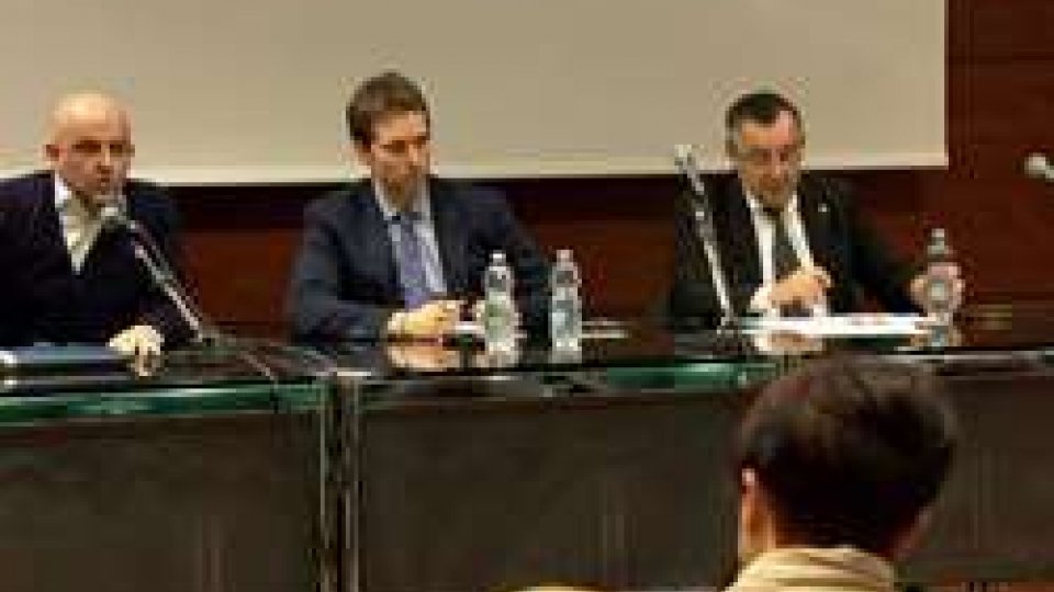 Marco Podeschi, Andrea Zafferani ed Augusto MichelottiPiano di stabilità: seconda serata pubblica a Domagnano