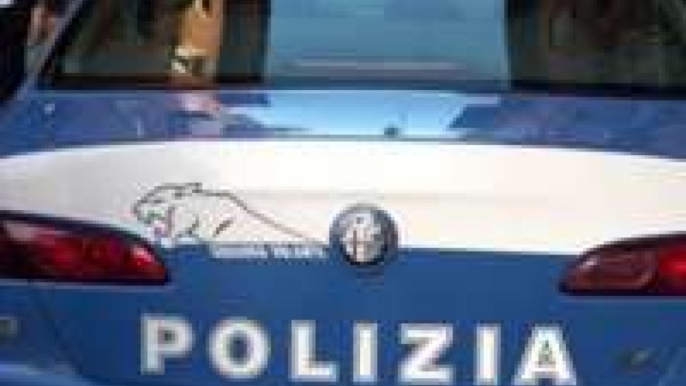 Rapina un mixer in pub: arrestato 21enne a Pesaro