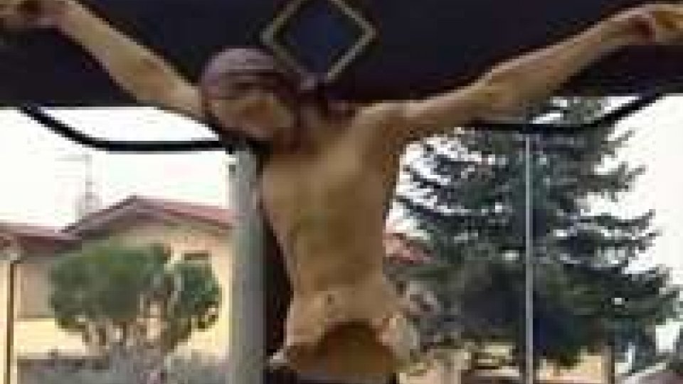 Atto vandalico alla statua del Cristo, Mussoni: "Sgomento, serve senso civico"