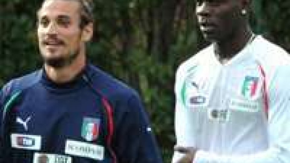 Balotelli a riposo, gioca Osvaldo: si avvicina Danimarca-Italia.