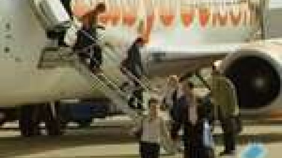 Aeroporto Rimini-San Marino: passeggeri in aumento nel primo semestreAeroporto Rimini-San Marino: passeggeri in aumento nel primo semestre