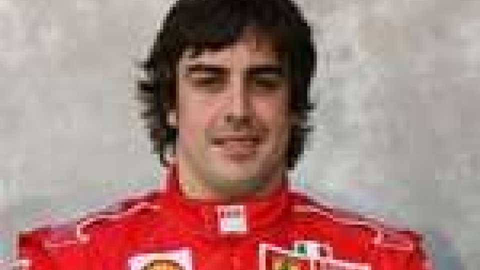 Vola la Ferrari di Alonso a Valencia