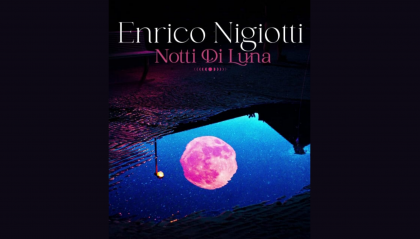 "Notti di luna" di Enrico Nigiotti è un dialogo profondo in riva al mare