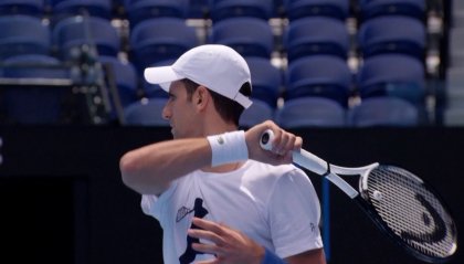 Djokovic, l'Australia cancella il visto d'ingresso