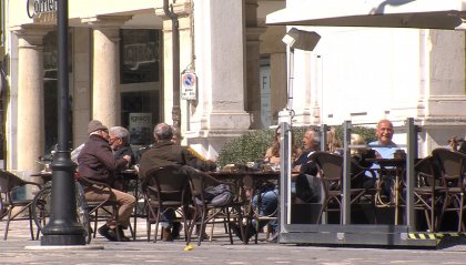 Covid: calano casi attivi in Emilia Romagna, stabili i ricoveri