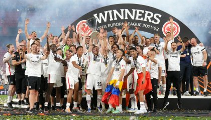 Europa League: l'errore di Ramsey condanna Rangers, Coppa all'Eintracht