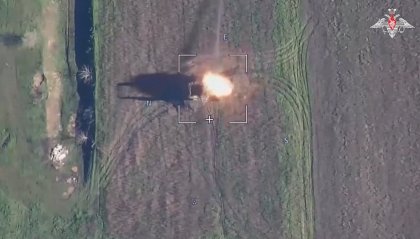 Droni colpiscono basi in territorio russo: Mosca accusa Kiev