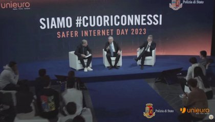 Safer Internet day #cuoriconnessi contro il cyberbullismo. Un evento di Polizia di Stato e Unieuro per le scuole