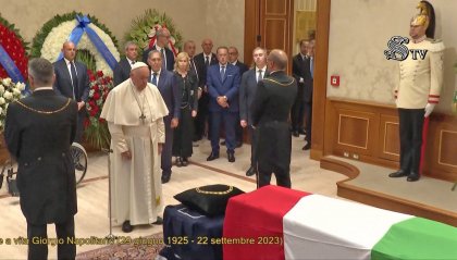 L'Italia rende omaggio a Napolitano: a Palazzo Madama la camera ardente