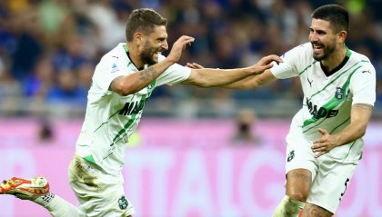 Il Sassuolo ferma l'Inter a San Siro, aggancio del Milan