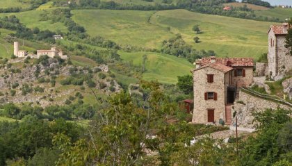 San Leo compra all'asta il castello di Pietracuta: “Sarà porta d'ingresso del Montefeltro”