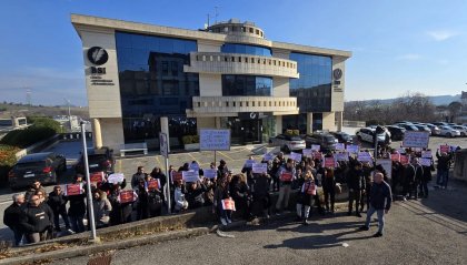 Bancari: sciopero sospeso a maggioranza per limitare i disagi