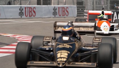 Lotus, McLaren e kart: tutti in pista a Monaco per ricordare Senna