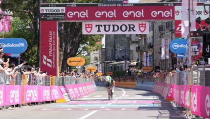 Giro d'Italia: la cronometro è di Filippo Ganna. Pogacar sempre più leader