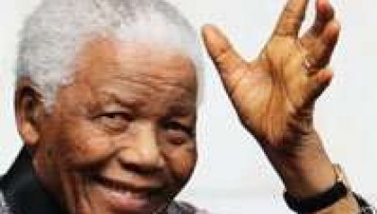Mandela operato con successo